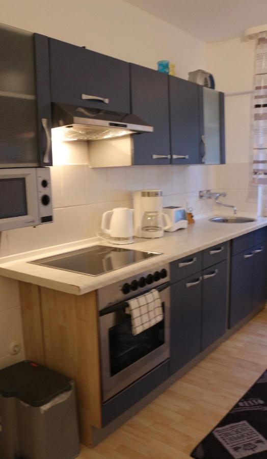 Appartment In Walldorf Mit Schlafzimmer, Kueche Und Bad Extérieur photo